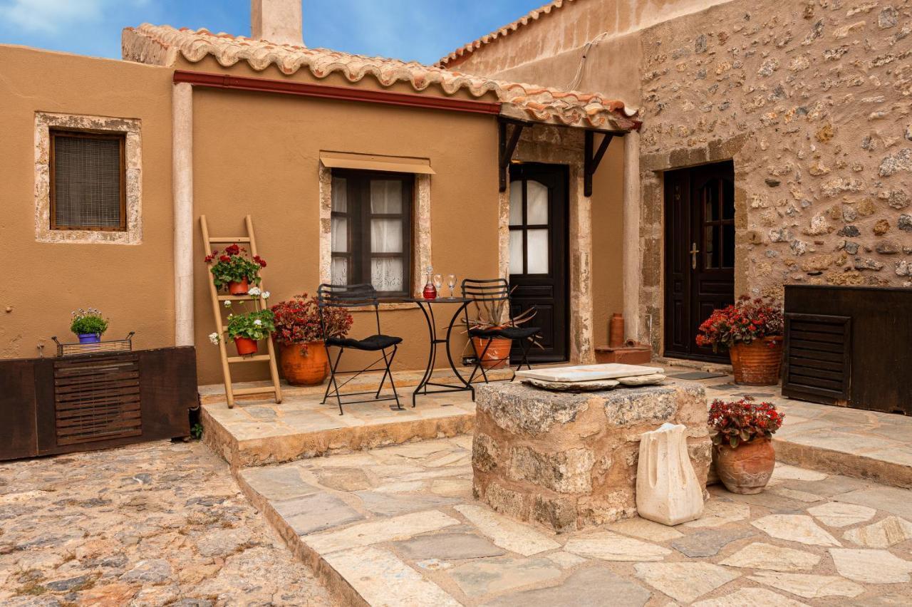 Kellia Guest house